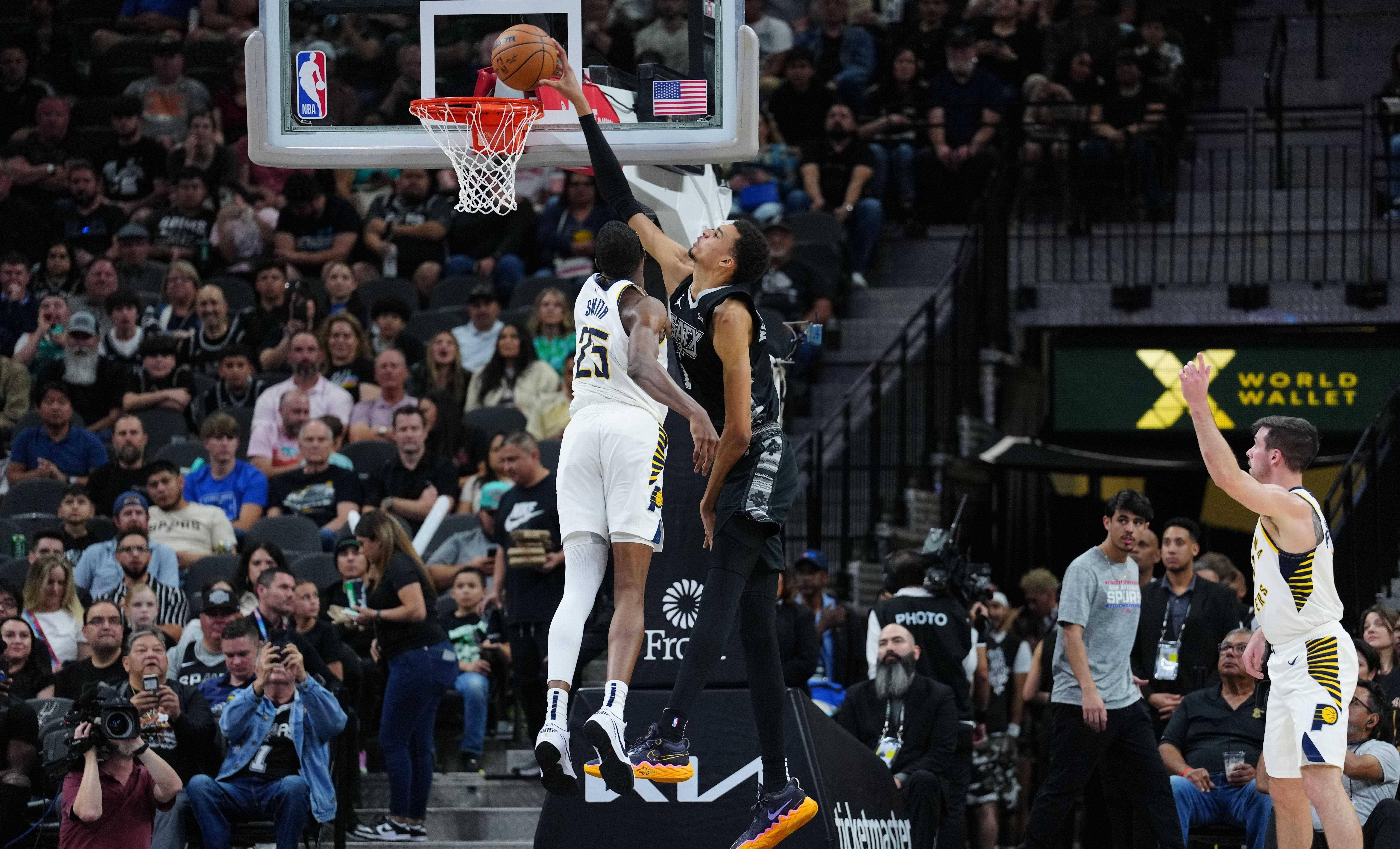 国际比赛日体能课后，曼联篮板制胜备战NBA季后赛，媒体盛赞，赛季目标并未改变的简单介绍