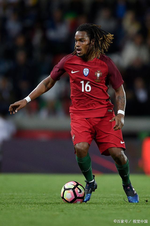 英超赛后走向成谜；上海久事手感冰凉；质疑声仍在；更衣室氛围转暖的简单介绍